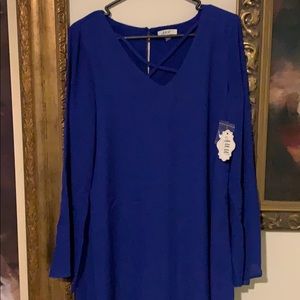 A U W secret charm top blue